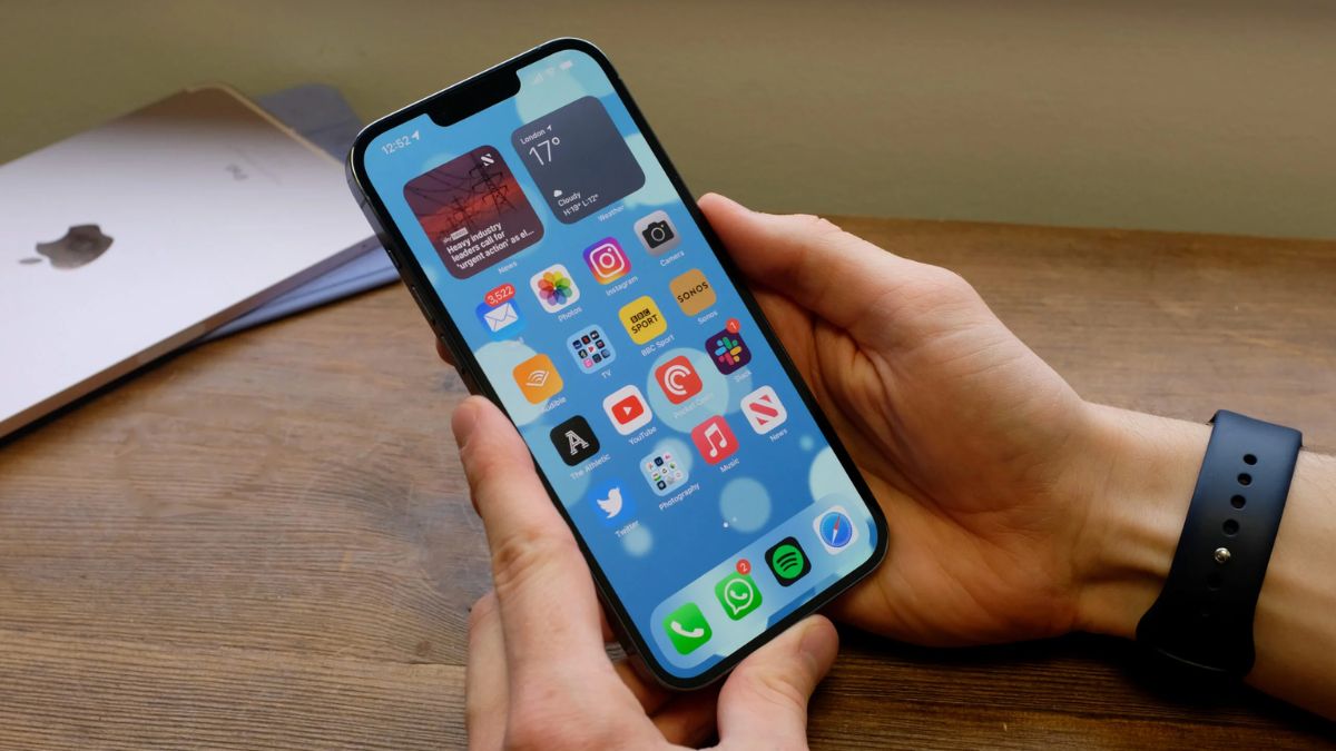 iphone-13-pro-max-loi-man-hinh-1